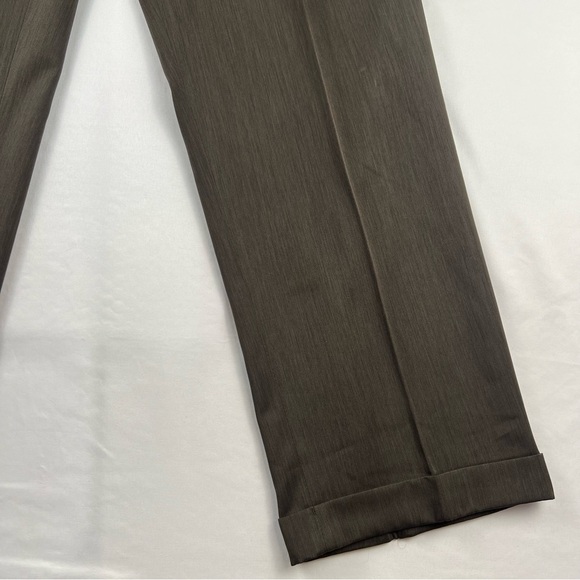Stafford - Men’s Dress Pants - 36 x 32 - Dark Kacki - Pleated Front - Picture 5 of 15